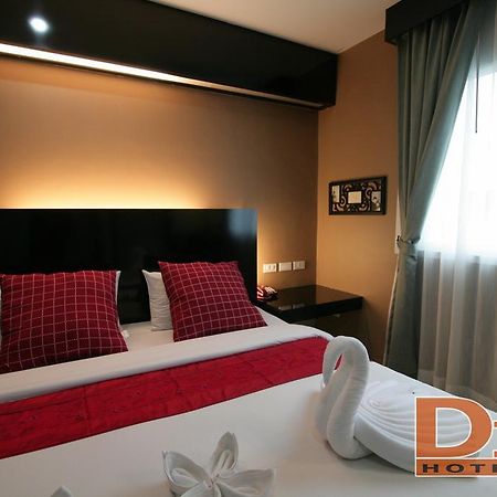 D1 Hotel Patong Beach Exterior photo